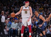  c罗在掘金比赛中关键助攻,逆转引发热议的是谁 